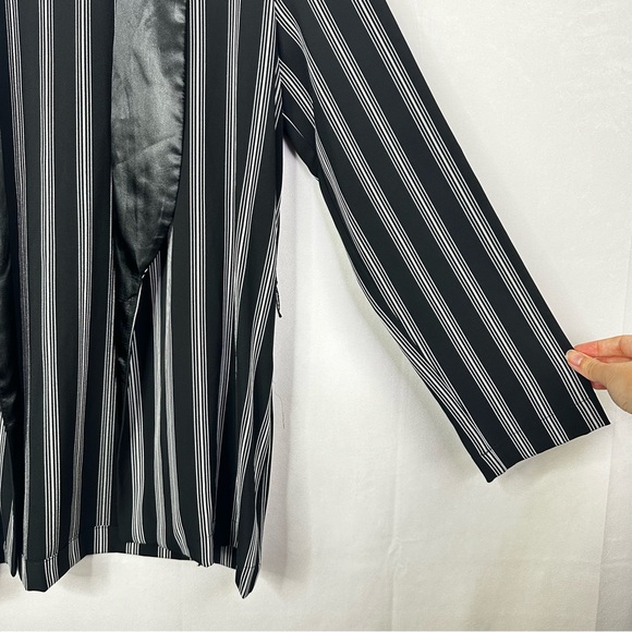 Zara Basic Striped Blazer Long Sleeve Open Oversized Professional Work Office - Picture 4 of 8